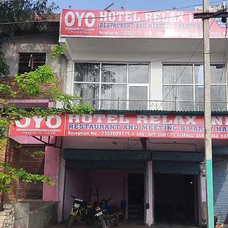 Oyo 81087 Hotel Relax Inn Hāthras Exterior foto